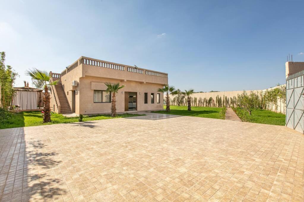 Villa Leila,Piscine , Grand Jardin, Jeux , Cuisiniere Марракеш Экстерьер фото